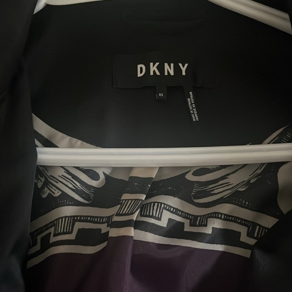 DKNY trench coat with hood - Picture 4 of 4